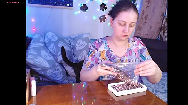 Sakura Green online show from 02-12-26, 09:58