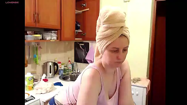 Sakura Green online show from 03-21-25, 06:51