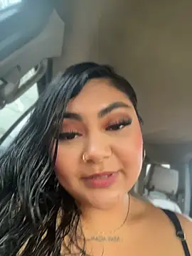 Juli Walker online show from 04-16-26, 01:23