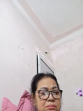 Hotestlove online show from 03-10-26, 01:48