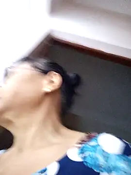 Snapshot of Hotestlove chatting on 10-11-25, 10:33 Hotestlove online show from 10-11-25, 10:33