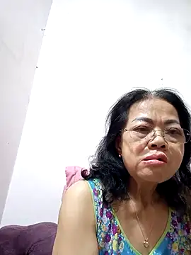 Snapshot of Hotestlove chatting on 03-20-25, 09:59 Hotestlove online show from 03-20-25, 09:59