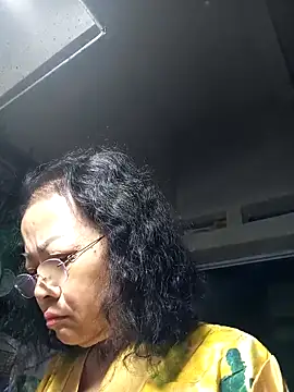 Hotestlove online show from 11-02-25, 11:21