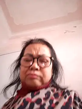 Hotestlove online show from 01-14-26, 12:03