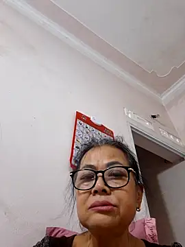 Snapshot of Hotestlove chatting on 10-14-25, 09:32 Hotestlove online show from 10-14-25, 09:32
