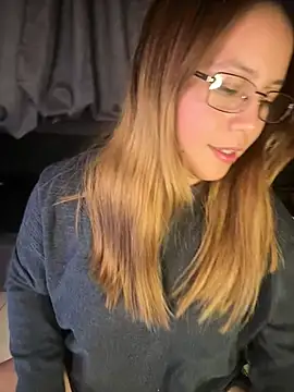 MerlyG online show from 07-12-26, 04:57
