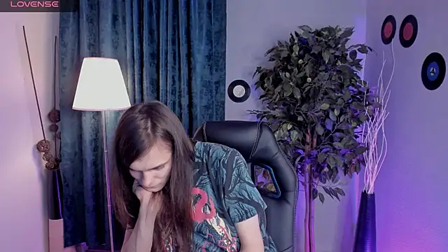 Snapshot of Will_Will_ chatting on 02-27-26, 09:47 Will Will online show from 02-27-26, 09:47