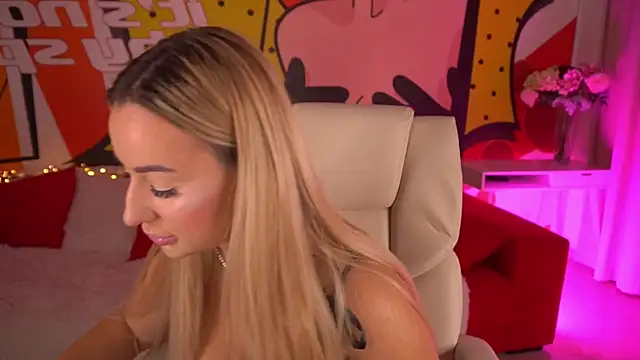 LiaBrazzerr online show from 11-15-25, 09:46