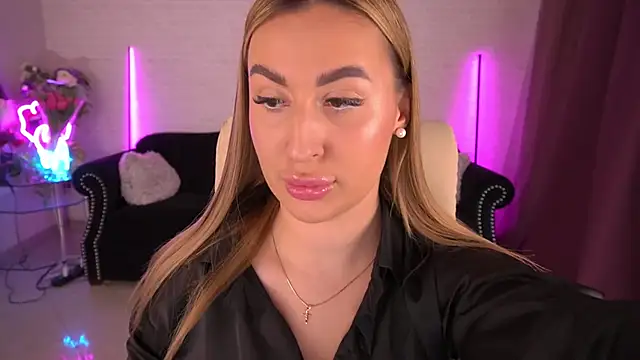 LiaBrazzerr online show from 03-08-25, 03:13