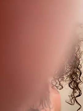 Crackkers online show from 10-20-25, 04:58