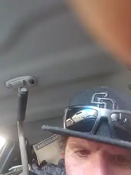 Crackkers online show from 12-14-24, 08:51