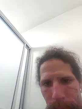 Crackkers online show from 02-27-25, 03:37