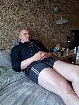 Foxyshaved online show from 04-12-26, 01:25