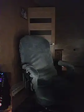 Foxyshaved online show from 12-20-25, 05:54