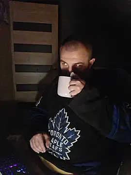 Foxyshaved online show from 10-24-25, 03:27