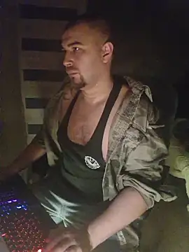 Foxyshaved online show from 11-01-25, 04:30