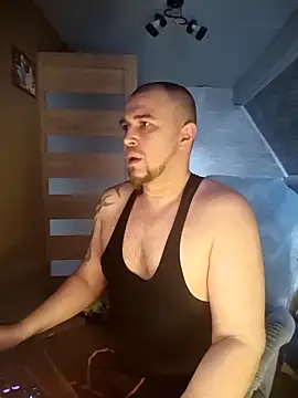 Foxyshaved online show from 04-07-26, 05:31