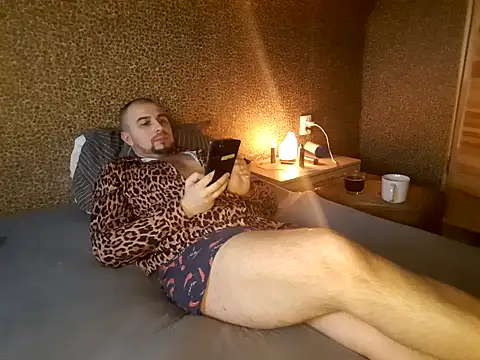 Foxyshaved online show from 02-23-25, 05:34