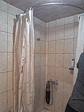 Foxyshaved online show from 02-08-26, 06:33