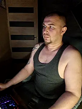 Foxyshaved online show from 04-16-26, 05:36