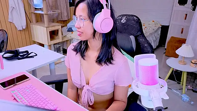 Kana G online show from 04-09-26, 09:04