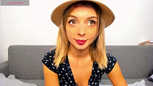  ellen meow  online show from 10-28-25, 09:47