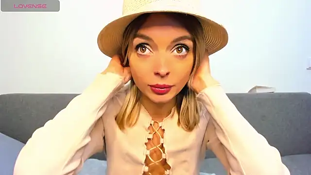  ellen meow  online show from 10-31-25, 11:33