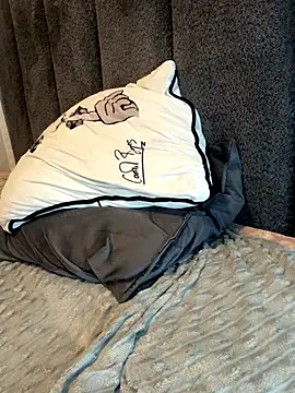 slimcateee online show from 11-05-25, 10:24