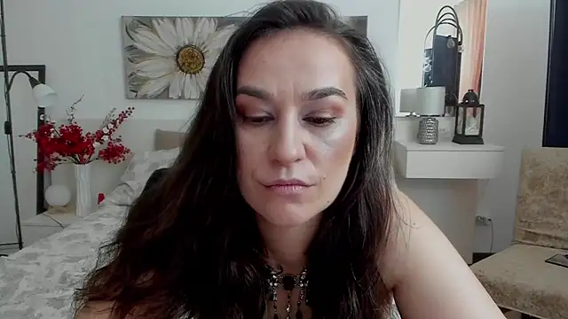 Snapshot of JoyCasidy chatting on 06-14-26, 11:33 JoyCasidy online show from 06-14-26, 11:33