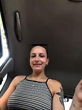 Snapshot of emma4xxx chatting on 01-16-25, 08:25 emma4xxx online show from 01-16-25, 08:25