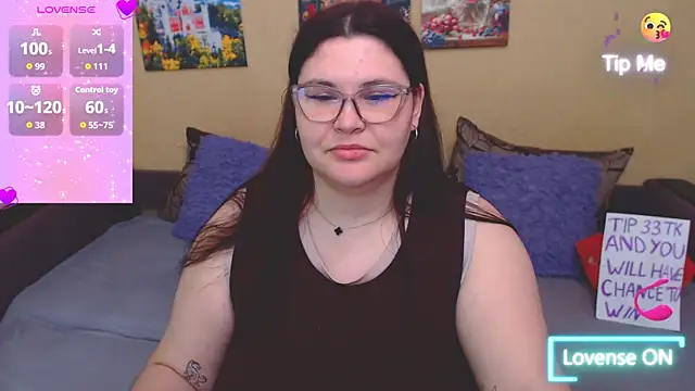 JuliaKeln online show from 06-07-26, 03:17