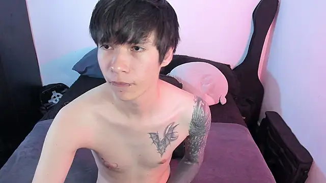 Aventure Twinks online show from 11-09-25, 12:58