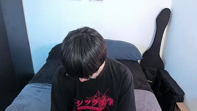 Aventure Twinks online show from 04-22-26, 09:32