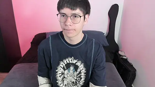 Aventure Twinks online show from 01-13-26, 06:34