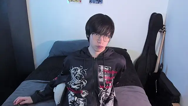 Aventure Twinks online show from 05-15-26, 10:52