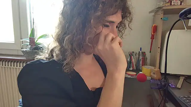 Prxscillia Tx online show from 10-02-25, 09:45