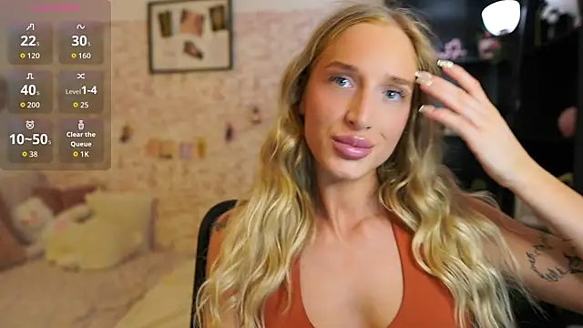 Snapshot of Nicolette__Shea_ chatting on 09-22-25, 01:17 Nicolette Shea online show from 09-22-25, 01:17