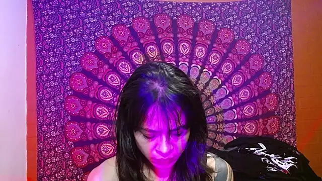 Snapshot of AbbySccott chatting on 06-10-26, 12:12 AbbySccott online show from 06-10-26, 12:12
