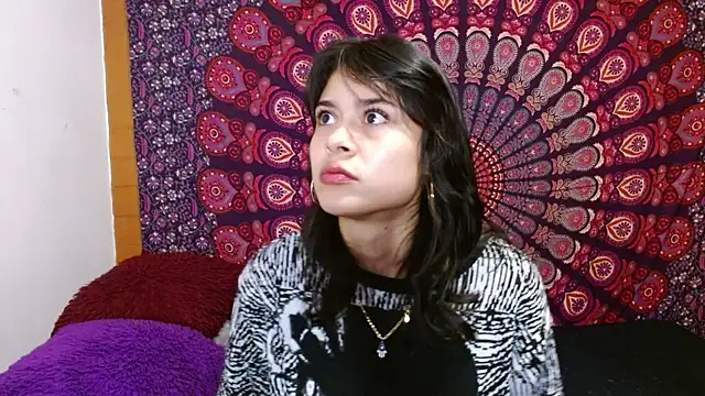 AbbySccott online show from 10-31-25, 01:02