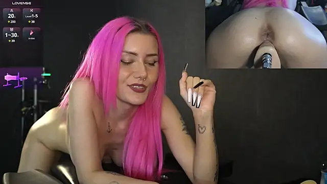 ClaraStylezZ online show from 02-19-25, 03:05
