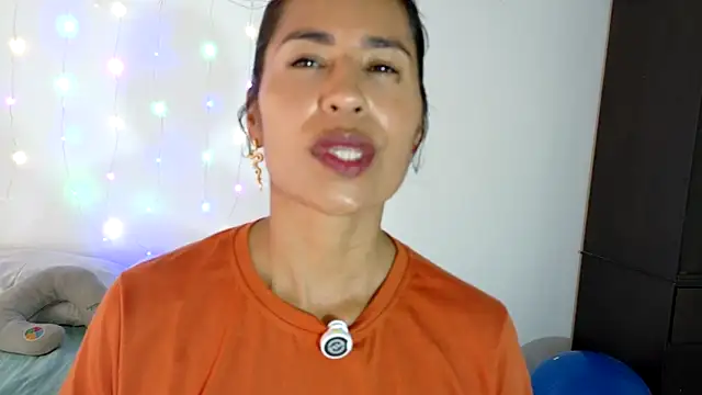 fantasty nylon online show from 01-31-26, 07:56