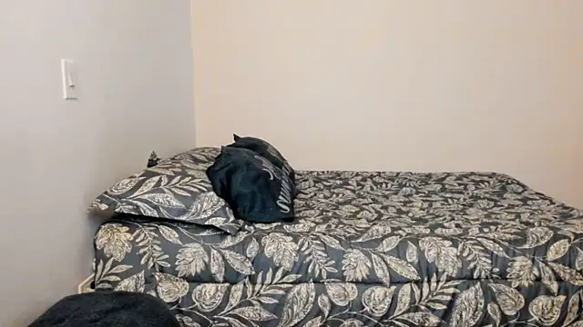 nina pons online show from 11-19-25, 07:36