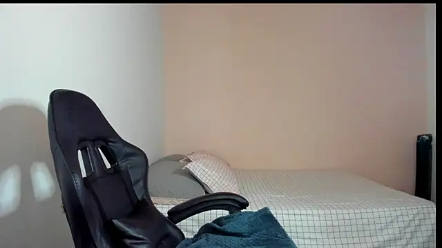 nina pons online show from 03-10-26, 09:30