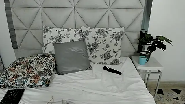 Snapshot of nina_pons chatting on 03-05-25, 01:10 nina pons online show from 03-05-25, 01:10