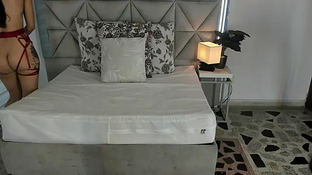 Snapshot of nina_pons chatting on 10-11-25, 08:54 nina pons online show from 10-11-25, 08:54