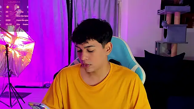 Franco Rizzo  online show from 11-16-25, 10:02