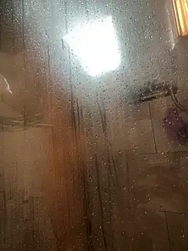 Snapshot of RoodoggXL chatting on 03-03-26, 11:56 RoodoggXL online show from 03-03-26, 11:56