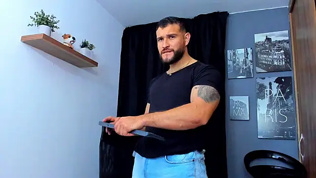 AndrewDiaz online show from 10-30-25, 04:33