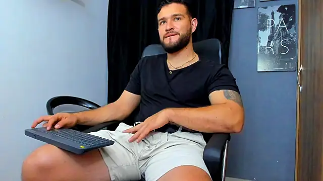 AndrewDiaz online show from 12-23-25, 06:23