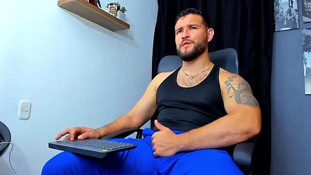 AndrewDiaz online show from 12-22-25, 08:03